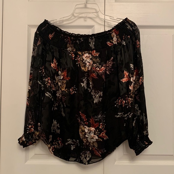 🌷WHBM CHIFFON Lined Off The Shoulder Top - Picture 1 of 11